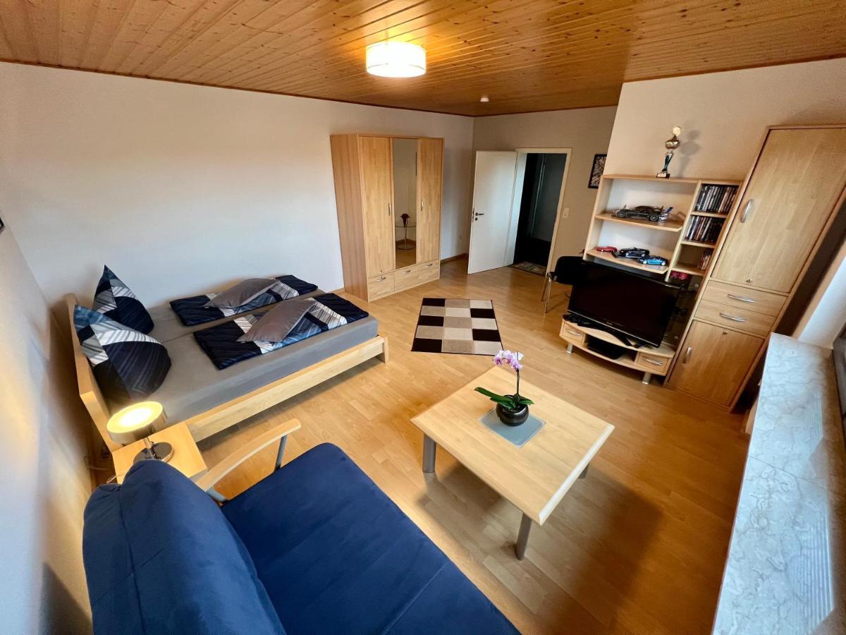 Ferienwohnung 75m² Terrasse Parkplatz WallBox Nürburgring Herresbach Exterior foto